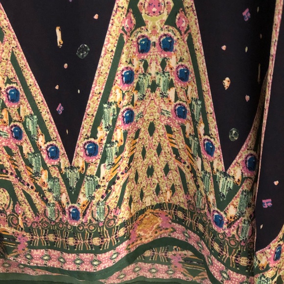 Roommates Navy-Multi Color Blouse - Picture 3 of 8